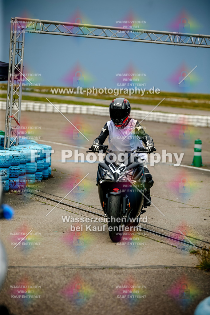 Chambley Juli-1336 | Hier findet Ihr Bilder von Touristenfahrten auf der Nürburgring Nordschleife oder von anderen Veranstaltungen die ich besucht habe. Viel Spass beim Durch Schauen 