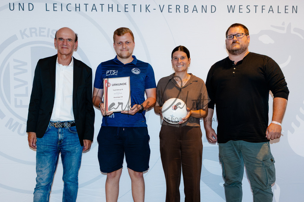 20260702-kreisfußballkonferenz-0077 | Das ist die Fotodatenbank für authentische Sportfotografie aus Münster: Markus Paletta fotografiert Teams, Sportler:innen, Kinder, Events & Unternehmen. - Realisiert mit Pictrs.com