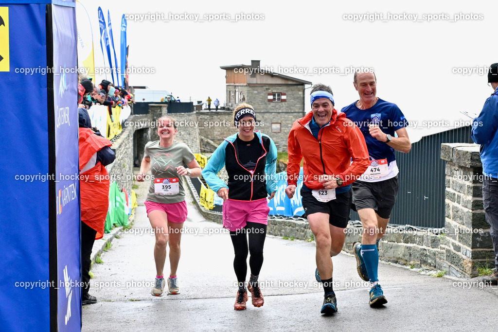 Großglockner Mountain Run | #395 Bacher Hainzer Frau, #368 Mandl Heinzpeter,  #523 Mitteregger Christian, Großglockner Mountain Run, Großglockner Mountain Run 2024 am 07.07.2024 in Heiligenblut (Großglockner), Austria, (Photo by Bernd Stefan)