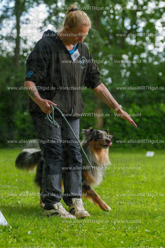 @allesWIRTHgut_Tierfotografie - www.allesWIRTHgut.de - 123401-7R509127 | Professionelle Tierfotografie in Mönchengladbach von Daniel Wirth (allesWIRTHgut). Liebevolle & natürliche Bilder von Hunden & Katzen für unvergessliche Erinnerungen.