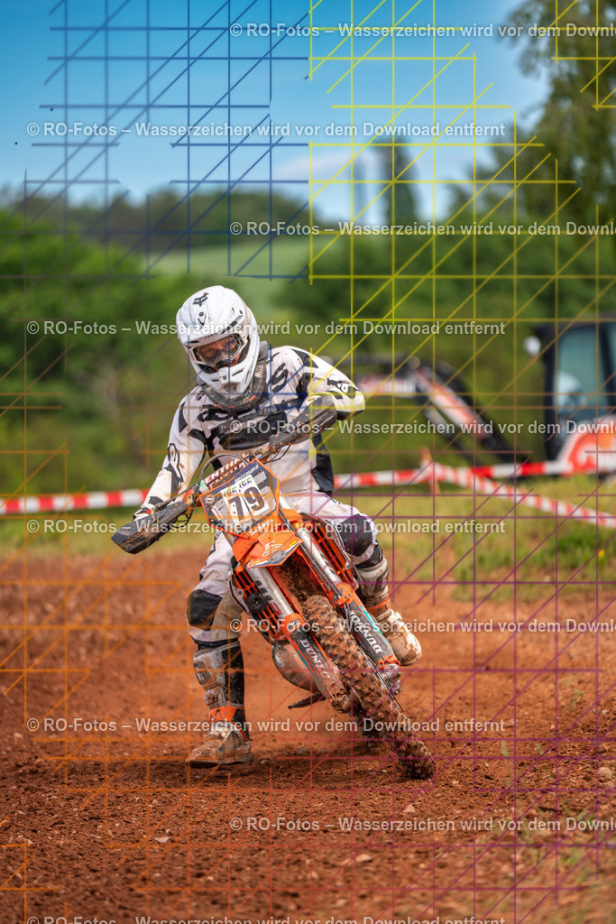 Wolfshausen 3 Lauf -388 | Sportfotografie von RO-Fotos: Motorsport, Motocross, Enduro, Laufveranstaltungen und Triathlon. Professionelle Fotos von Sportlern und Events. - Realisiert mit Pictrs.com