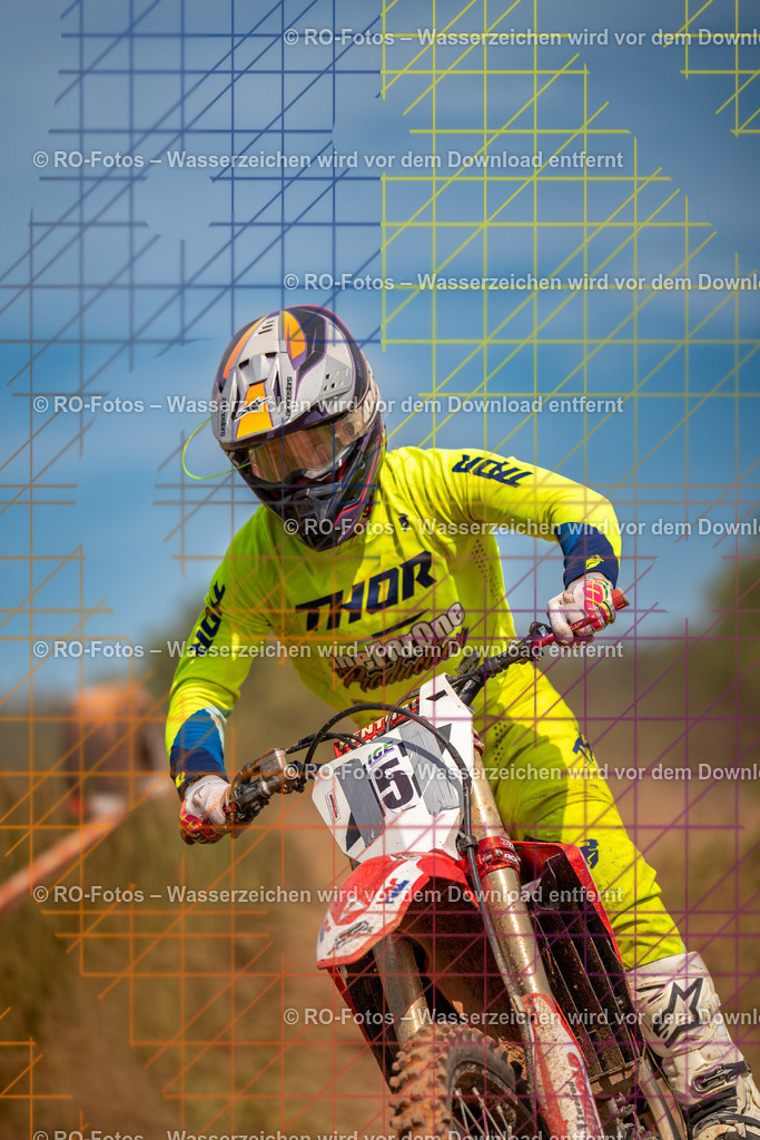 Wolfshausen 3 Lauf -706 | Sportfotografie von RO-Fotos: Motorsport, Motocross, Enduro, Laufveranstaltungen und Triathlon. Professionelle Fotos von Sportlern und Events. - Realisiert mit Pictrs.com