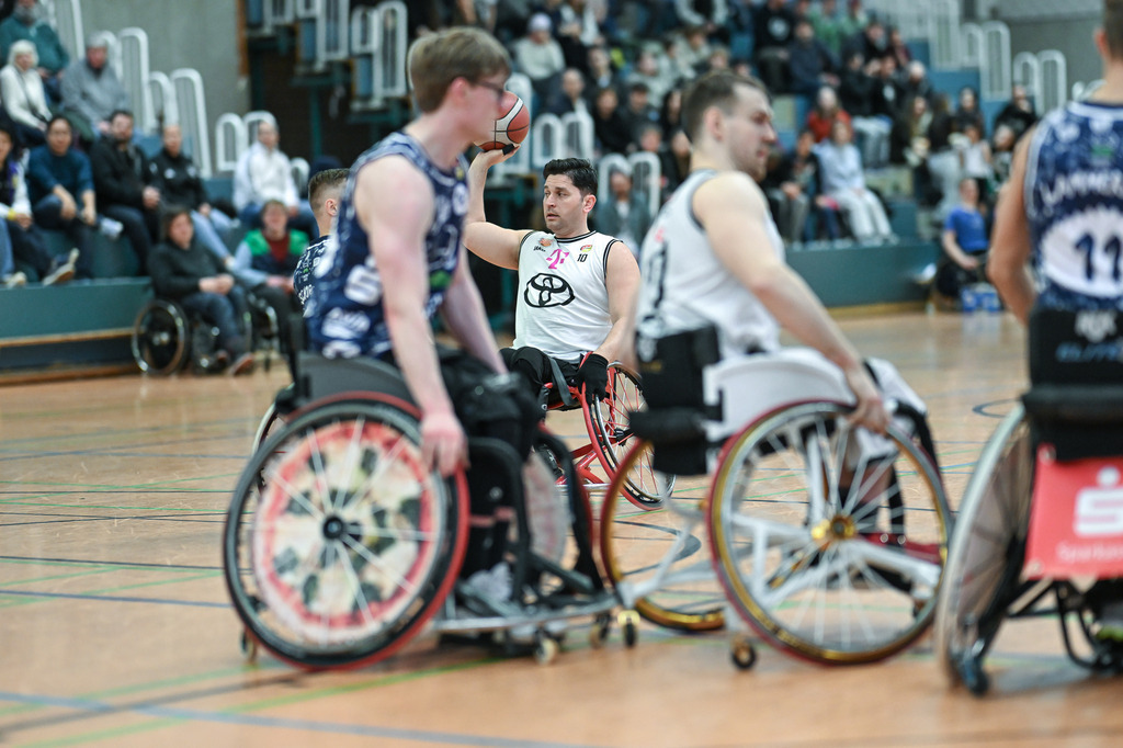 gml_055 | Fotos von Basketballspielen aus dem Raum NRW fotografiert von Gero Mueller-Laschet und Daniel Schaefer - Realisiert mit Pictrs.com