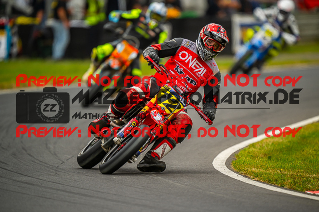 MaZZes_FotoMatrix_230702_9885 | S1