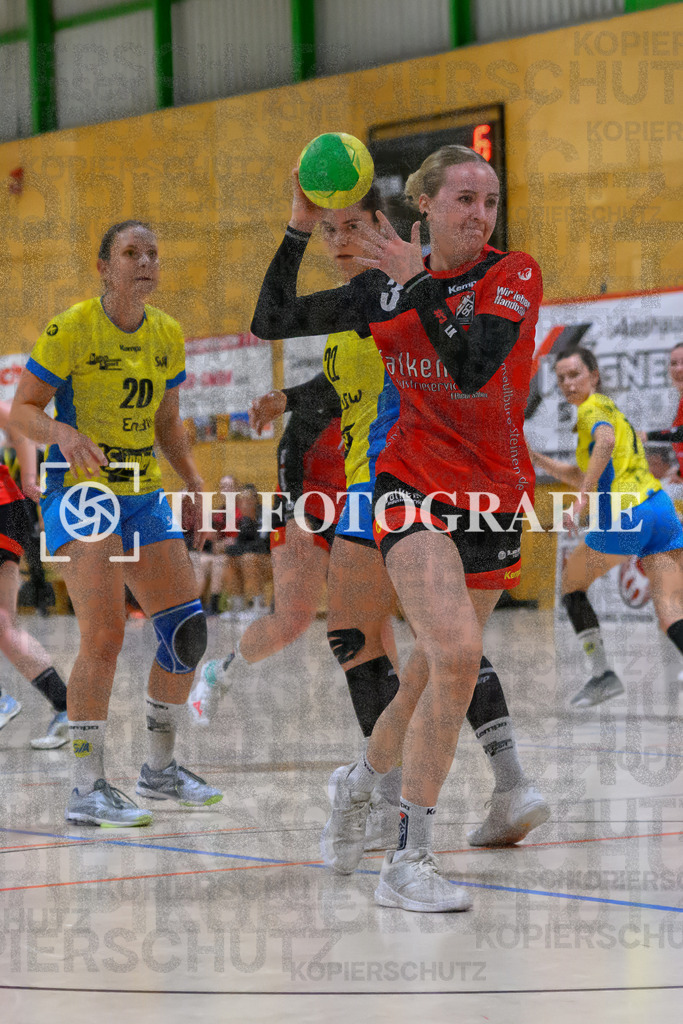 GER, SG Maulburg/Steinen - SV Allensbach 2, Handball, Suedbadenliga, 2. Spieltag, Saison 2023/2024, 14.10.2023 | Leonie Kiefer (SG Maulburg/Steinen, #03)

GER, SG Maulburg/Steinen - SV Allensbach 2, Handball, Suedbadenliga, 2. Spieltag, Saison 2023/2024, 14.10.2023

Foto: TH Fotografie/Thomas Hess