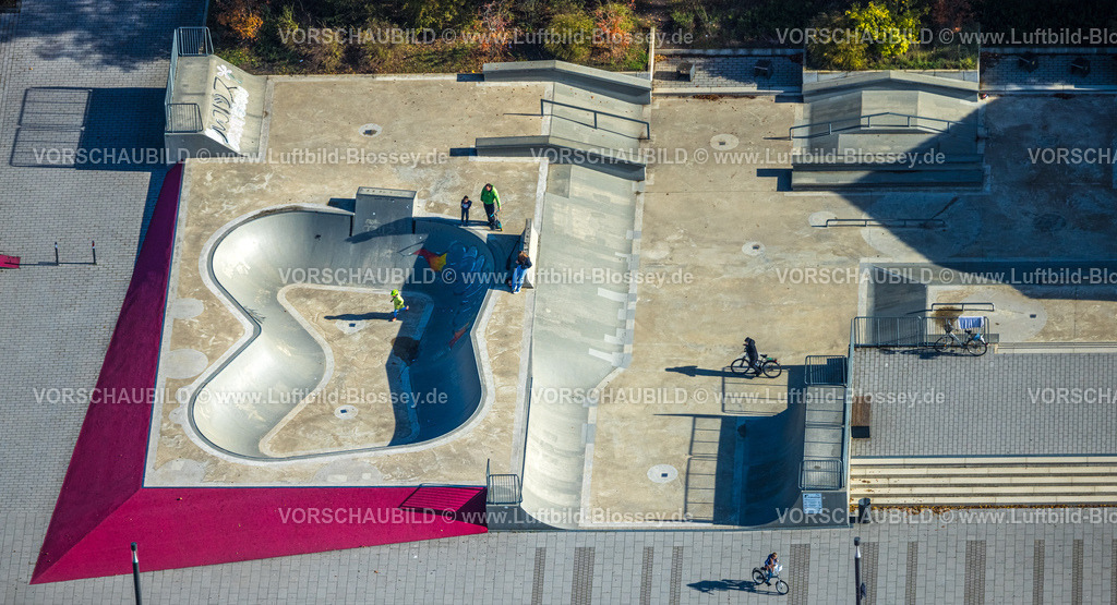 Selm241011633 | Luftbild, Skatepark an der Sportanlage Campusplatz Nord, Selm, Münsterland, Nordrhein-Westfalen, Deutschland