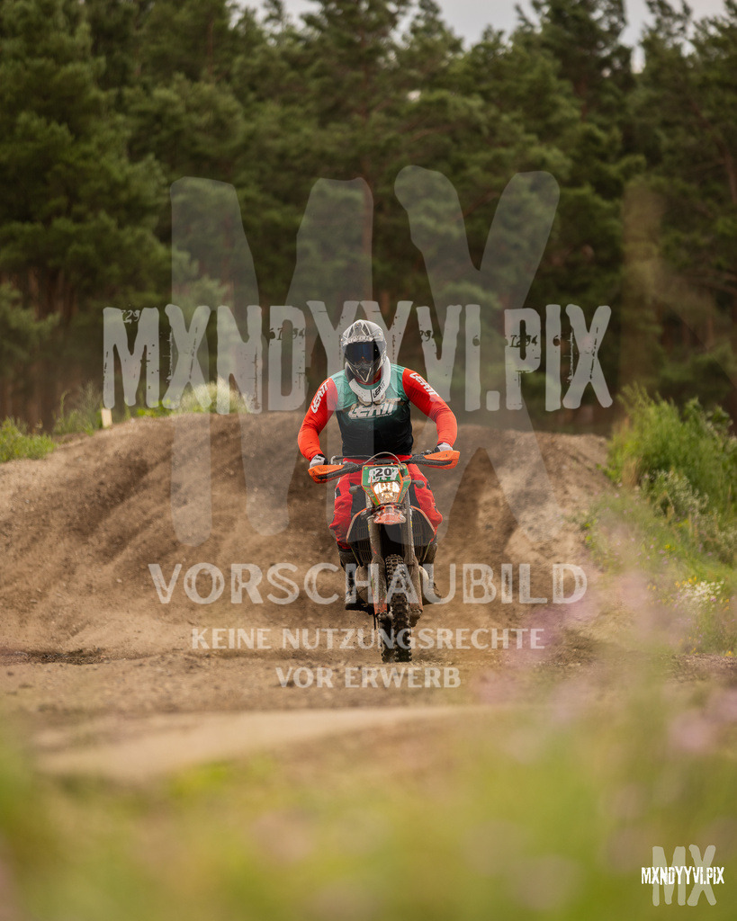 866A1629 | mxndyyvipix