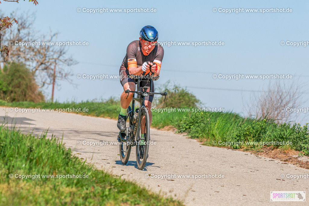 350_AR7_4095 | Neusiedlersee Radmarathon 2026@sportshot_your_pictrs #yourpictures#roadtowm2029 #nrm #neusiedlerseeradmarathon #neusiedlersee #neusiedlerseetourismus #burgenland #mörbisch #nrm26 #burgenlandtourismus #voglundco #poweredbyburgenlandtourismus #radsport #rad #marathon #ucigranfondo #visitburgenland #ucigranfondoworldseries