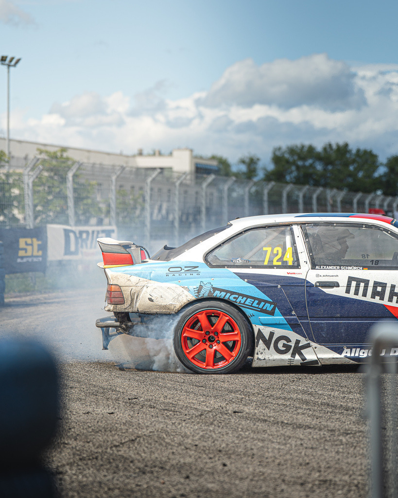 _DSC2115 | Exklusive Motorsport-Fotografie aus Leipzig von TXO Media – für Rennfahrer, Teams & Sponsoren. Sausemuth liefert starke Bilder, die Emotion zeigen. Jetzt buchen & glänzen! - Realisiert mit Pictrs.com