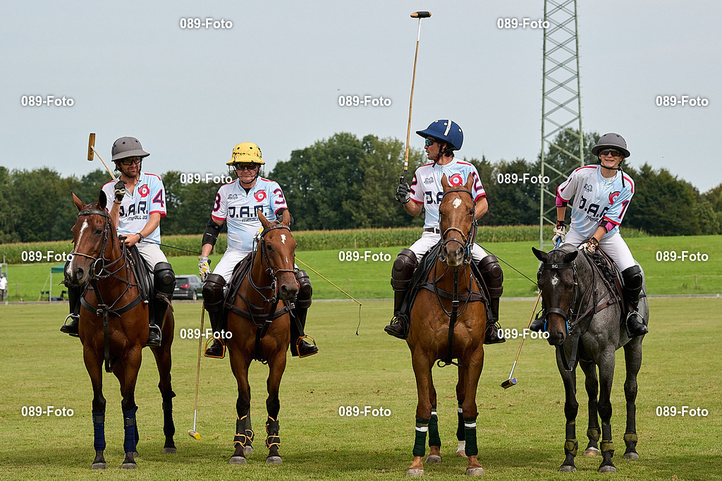 2024 La Tarde Trachten Polo Cup  | 2024 La Trade Trachten Polo Cup   - am 2024-09-08  in Thann / Holzkirchen Reitanlage Foto: Peter Roth 2024  - Realisiert mit Pictrs.com