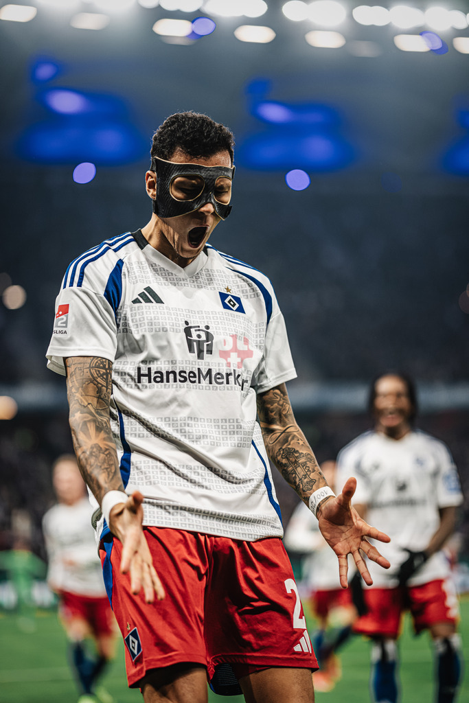 Fußball | Männer | Saison 2024/2025 | 2. Fußball-Bundesliga | 23. Spieltag | Hamburger SV vs. 1. FC Kaiserslautern | 21.02.2025 | Torjubel Davie Selke (#27, HSV) zum 2:0