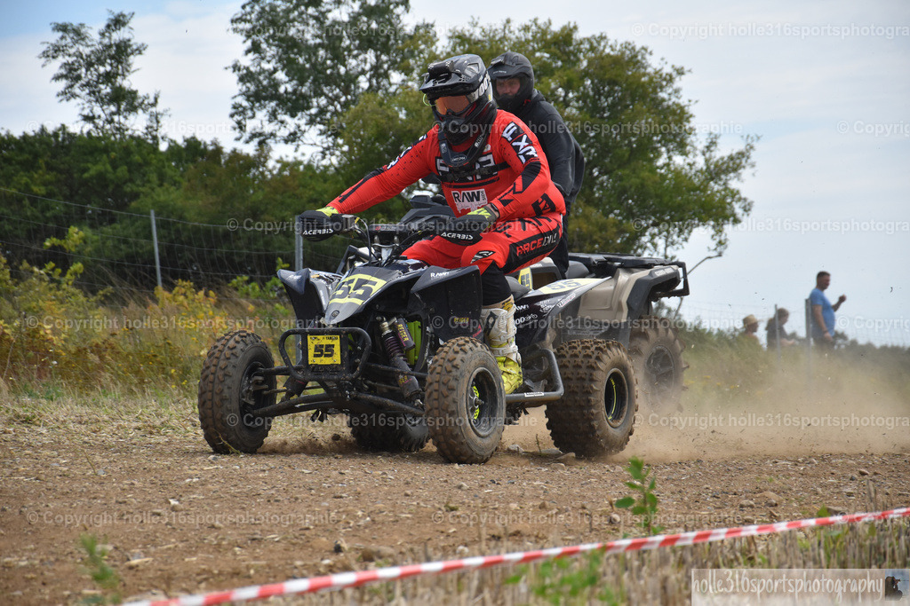 DSC_0720 | Sportfotografie , Motorsport, Motoross, Reitsport, Mointainbike, Enduro,
Landschaft , Outdoor, Eventfotografie, Landschaft, Bilder online bestellen - Realisiert mit Pictrs.com