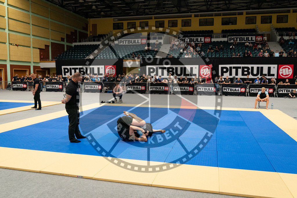 20230311PBB6016 | Maernum Tom vs Bart Dubbeldam compete during the ADCC Central European Open Competition in the Arena Ursyniow in Warsaw, Poland, on June 17, 2023.
