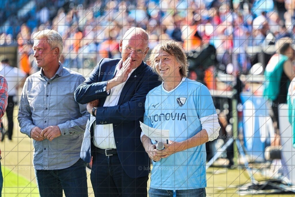 VfL Bochum gegen Holstein Kiel | 1. Bundesliga | VfL Bochum gegen Holstein Kiel | 1. Bundesliga - Realisiert mit Pictrs.com