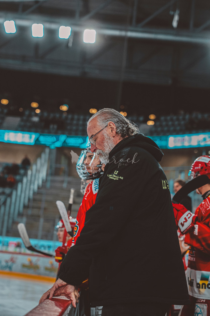 EHCB vs GCK 20260104-7367 | Sportbilder, Sportfotograf, Hochzeits- und Eventfotografin, Flugshows, Portraits und Tiershooting, Aviation, Downhill, Nationalleague, Swissleague, International