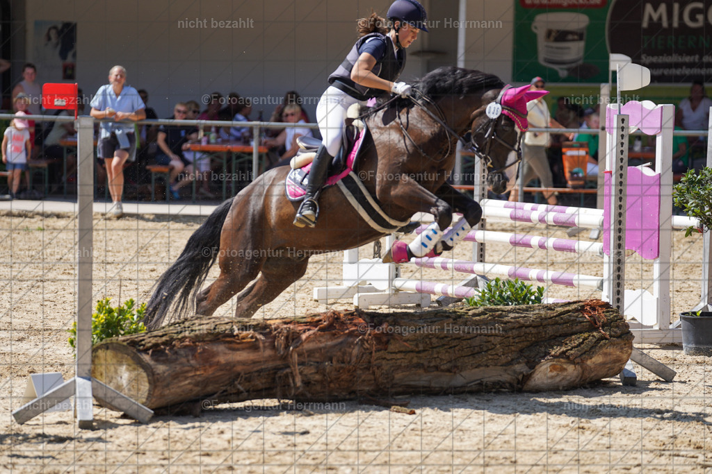 20240824-FAH08001 | Thierhaupten 2024, Bayerisches Landesponyturnier, Turnierbilder, Ponybilder, Turnierfotografen Bayern, Fotoagentur Herrmann