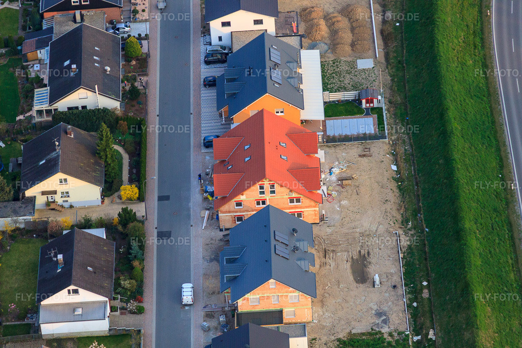 Luftbild: Forstlandallee in Jockgrim im Bundesland Rheinland-Pfalz in Deutschland. Foto: IMG_63409.jpg vom 28.03.2014 durch Werner Riehm/FLY-FOTO.de