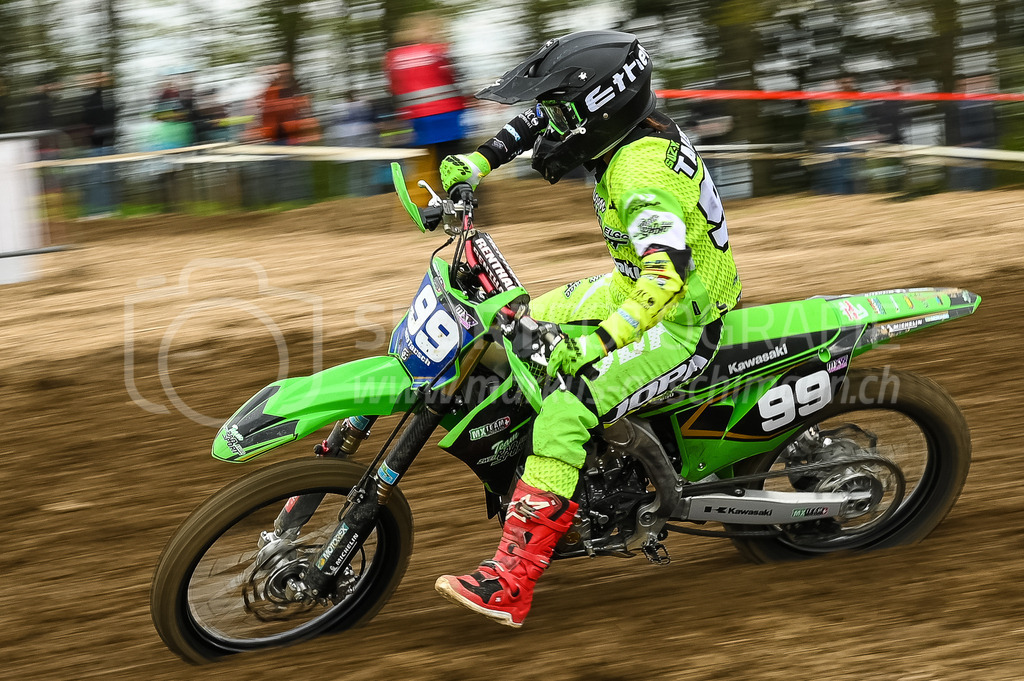 Motocross Schlatt bei Winterthur - 30. April 2023 | #99 Tausch Suzy aus Elshout (NL) auf Kawasaki in der Kategorie Swiss MX Women Cup am Motocross Schlatt bei Winterthur, 30. April 2023. 
Instagram: @mx_schlatt | @mc_wila | @sam_schweiz
Bild: Sportfotografie Markus Aeschimann | www.markus-aeschimann.ch - Realisiert mit Pictrs.com