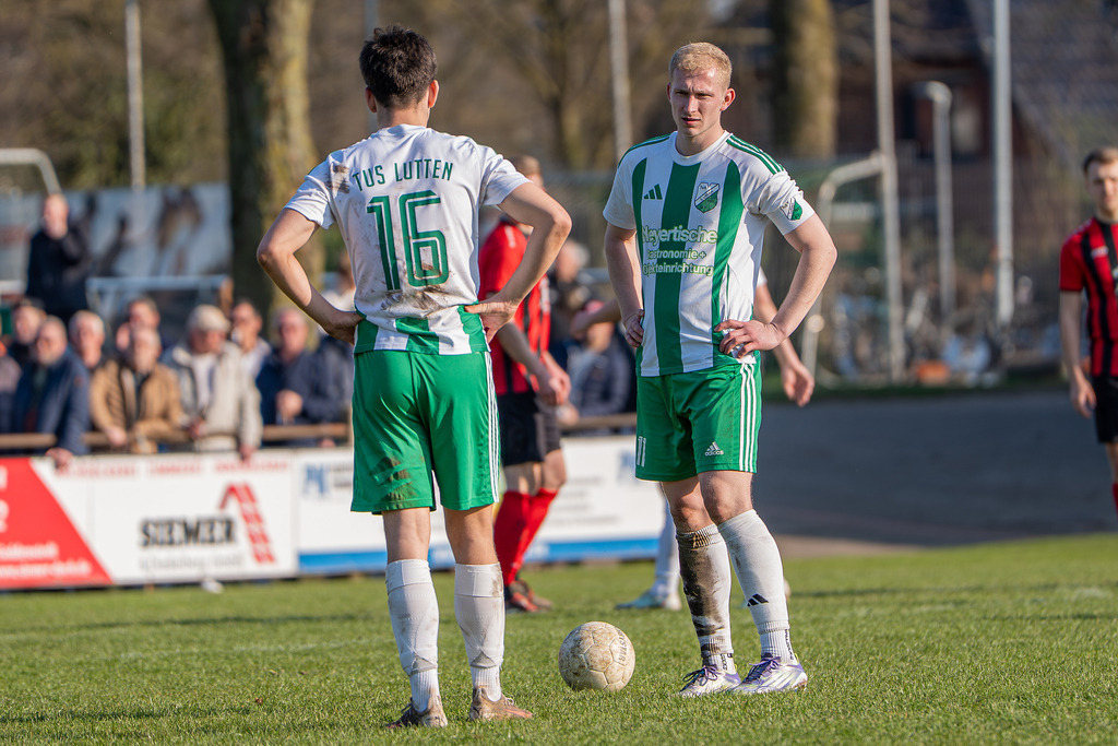 Fußball I Herren I Saison 2025-2026 I Bezirksliga Weser-Ems 4 I 24. Spieltag I TuS Lutten - TuS Frisia Goldenstedt I 13659 | jns.sportfotos - Realisiert mit Pictrs.com