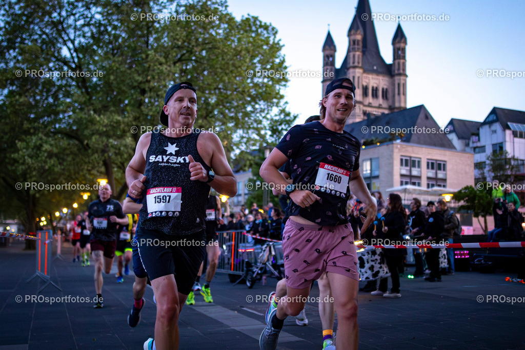 21. Nachtlauf des ASV Köln; Köln, 08.05.24 | Impressionen vom 21. Nachtlauf des ASV Köln am 08.05.24 in der Altstadt von Köln (Deutschland). Foto: BEAUTIFUL SPORTS/Bernd Hoffmann