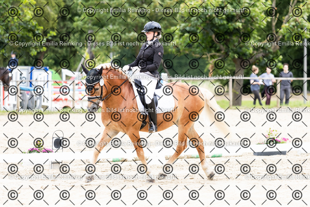 CL5A3052 | Emilia Reinking Fotografie - Realisiert mit Pictrs.com