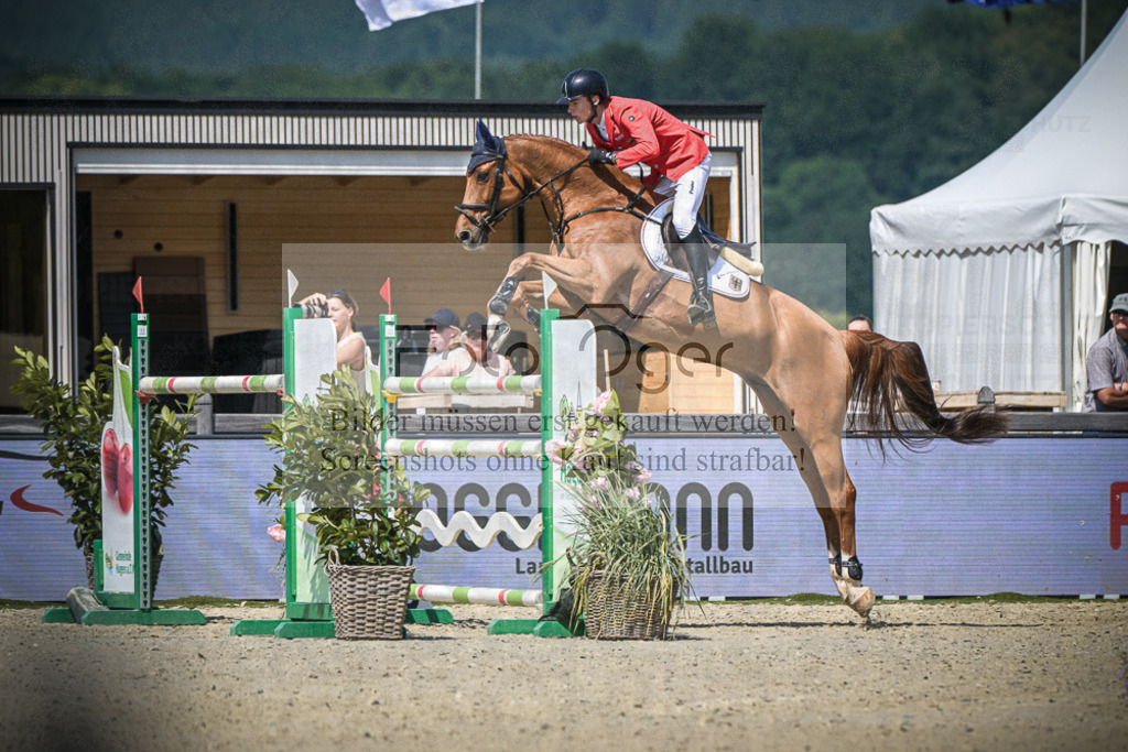 DOS_5199 | Entdecke hochwertige Reitturnierfotos von Foto Oger. Professionell, emotional und authentisch – jetzt Lieblingsmomente im Shop bestellen.Deutschlandweite Turnierfotografie. - Realisiert mit Pictrs.com