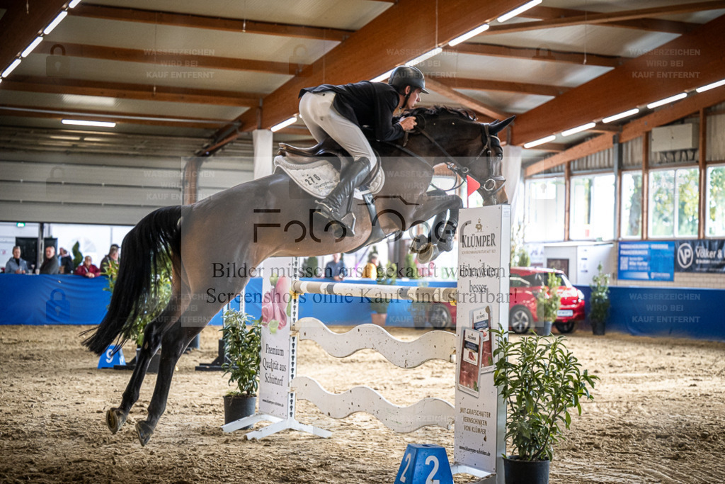 DOS_1398 | Entdecke hochwertige Reitturnierfotos von Foto Oger. Professionell, emotional und authentisch – jetzt Lieblingsmomente im Shop bestellen. - Realisiert mit Pictrs.com