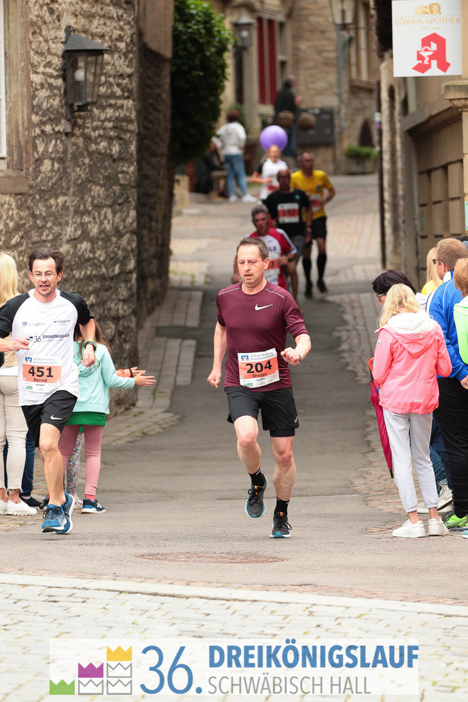 VR Bank Hauptlauf 10km | 3königslauf 2022 VR Bank Hauptlauf - Realisiert mit Pictrs.com