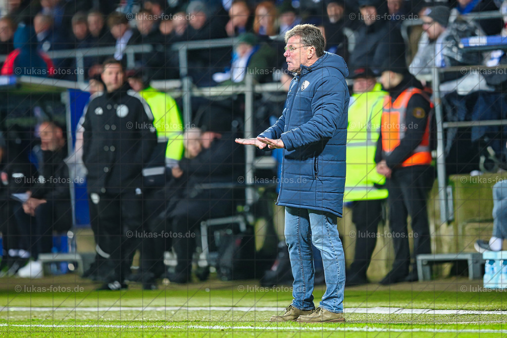 22. Dezember 2024 | VfL Bochum – FC Heidenheim | Zum Jahresabschluss gelang dem VfL Bochum der erste Saisonsieg. Das Duell mit Heidenheim wurde 2:0 gewonnen - Realisiert mit Pictrs.com