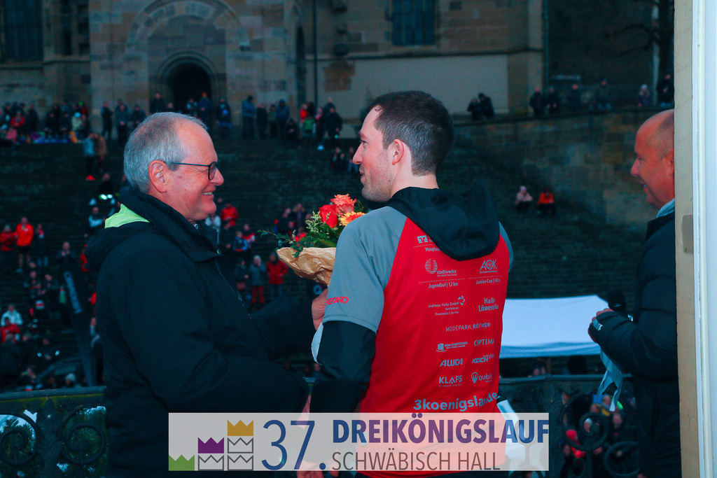 VR Bank Hauptlauf 10000m | 3 Koenigslauf 2023 - Realisiert mit Pictrs.com