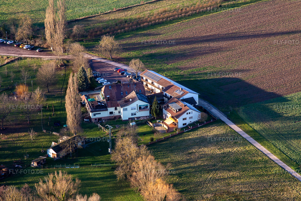 Luftbild: Gaststätte Mühlengrund im Ortsteil Heuchelheim in Heuchelheim-Klingen im Bundesland Rheinland-Pfalz in Deutschland. Foto: IMG_135790.jpg vom 18.01.2023 durch Werner Riehm/FLY-FOTO.dewillkommen! - Gastst\xc3\xa4tte & G\xc3\xa4stehaus 