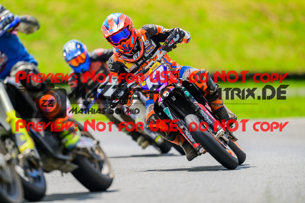 MaZZes_FotoMatrix_240623_6007705_8793 | UE40