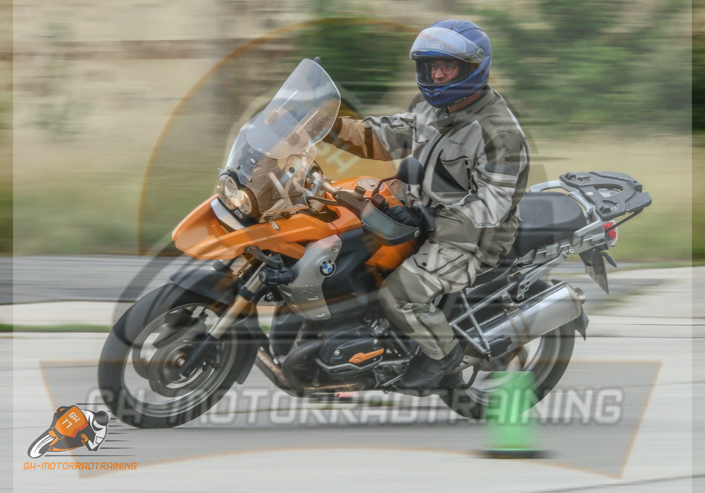 IMG_0390 | gh-motorradtraining-foto.de - Realisiert mit Pictrs.com