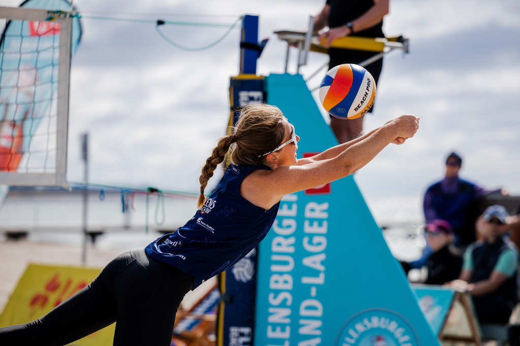 Beachvolleyball I Saison 2026 I FLENS Beach-Tour I 7. Turnier I Fehmarn | Jasper Lorenz Fotografie - Realisiert mit Pictrs.com