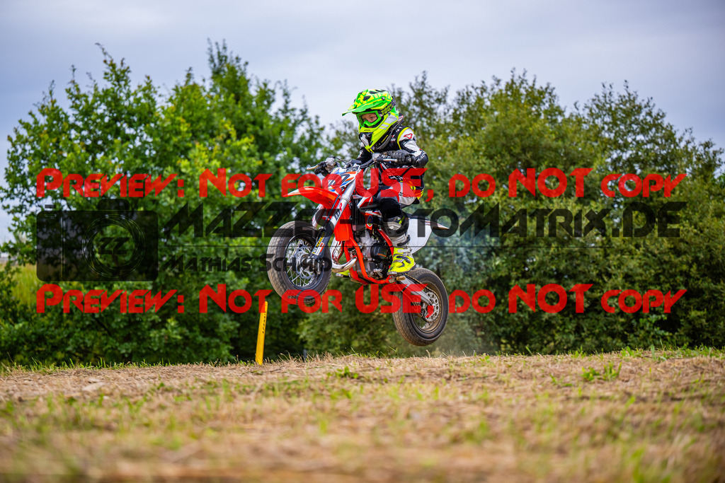 MaZZes_FotoMatrix_240712_6021986_2568 | ROOKIES