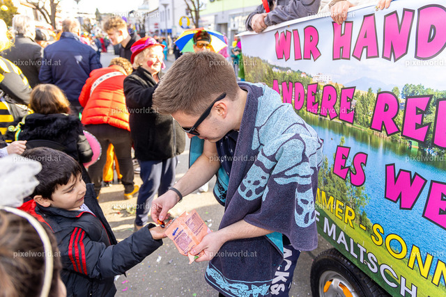 Faschingsumzug Feldkirchen | Bildershop von pixelworld.at - Realisiert mit Pictrs.com