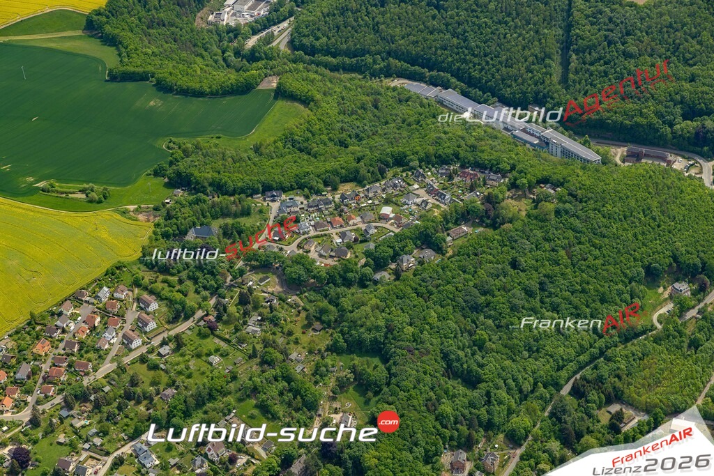 Die Luftaufnahme Irchwitz - Greiz wurde 2022 vom Flugzeug aus (keine Drohne) erstellt. Hohe Auflösung -für große Poster und Wandbilder geeignet - Garantiert!