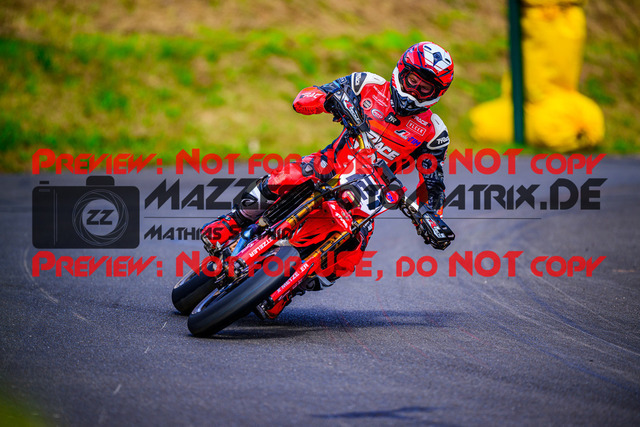 MaZZes_FotoMatrix_240817_6007705_0352 | S1