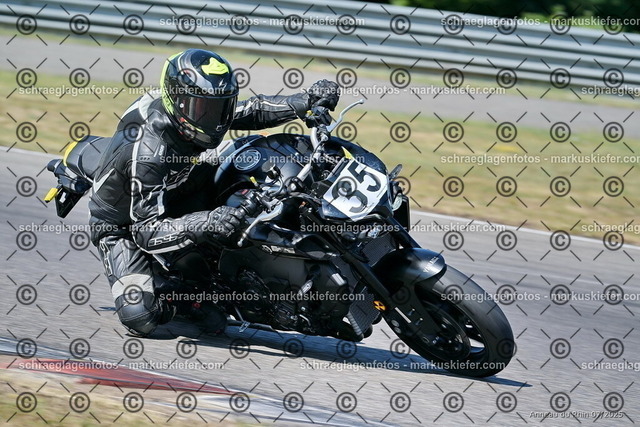 25bt04-0328 | markuskiefer.com - Realisiert mit Pictrs.com