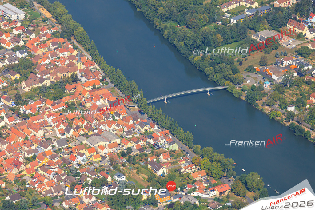 Die Luftaufnahme der Stadt Veitshoechheim wurde vom UL-Flugzeug heraus erstellt ( keine Drohne )- hohe Auflösung für beste Qualität