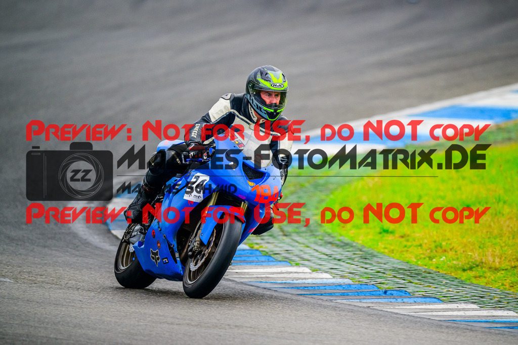 MaZZes_FotoMatrix_240614_6007705_2-61 | ROT