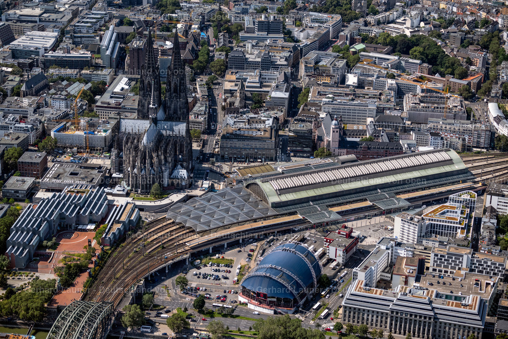 4048634 | Dom, Hauptbahnhof, Köln