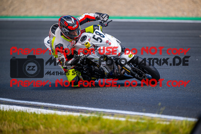 MaZZes_FotoMatrix_220521_9859 | Fotograf Mathias Schmid
Sportfotograf,
Eventfotograf,
Hochzeitsfotograf,
Portraitfotograf