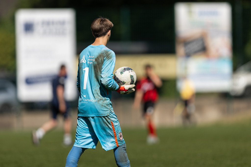 Fußball I Männer I 40. Pfingscup Hollage I 13386 | realhellocedii - Realisiert mit Pictrs.com