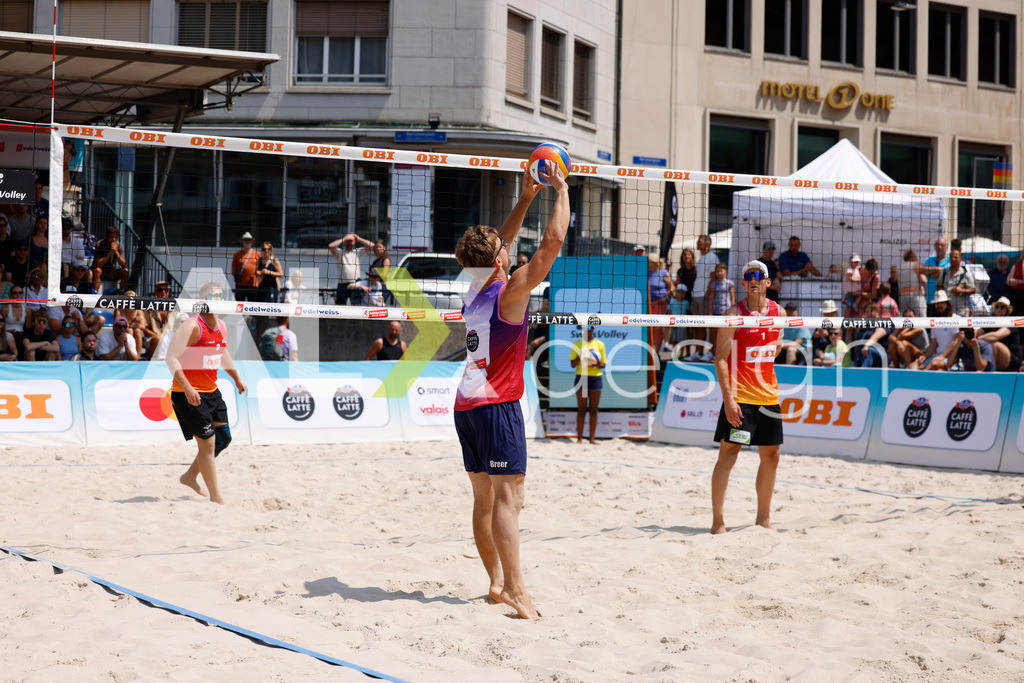 Obi BeachTour 2026 - Basel | BASEL, SWITZERLAND - JULY 19: FLORIAN BREER (SUI) during the Obi BeachTour 2026 match between LEITNER / KINDL (AUT) and BREER / KÄLIN (SUI) at Barfüsserplatz on July 19, 2026 in Basel, Switzerland. - Realisiert mit Pictrs.com