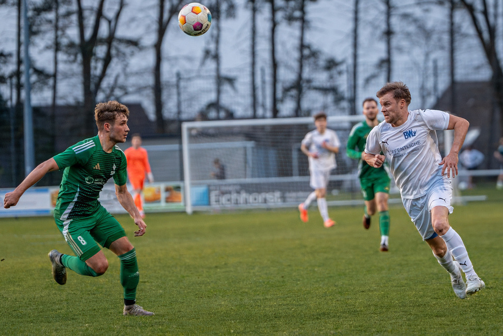 Fußball I Herren I Saison 2025-2026 I Landesliga Weser-Ems I 23. Spieltag I SFN Vechta - BW Lohne II I 00196 | jns.sportfotos - Realisiert mit Pictrs.com