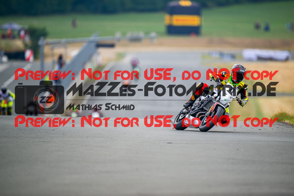 MaZZes_FotoMatrix_220723_5598 | IDM1000