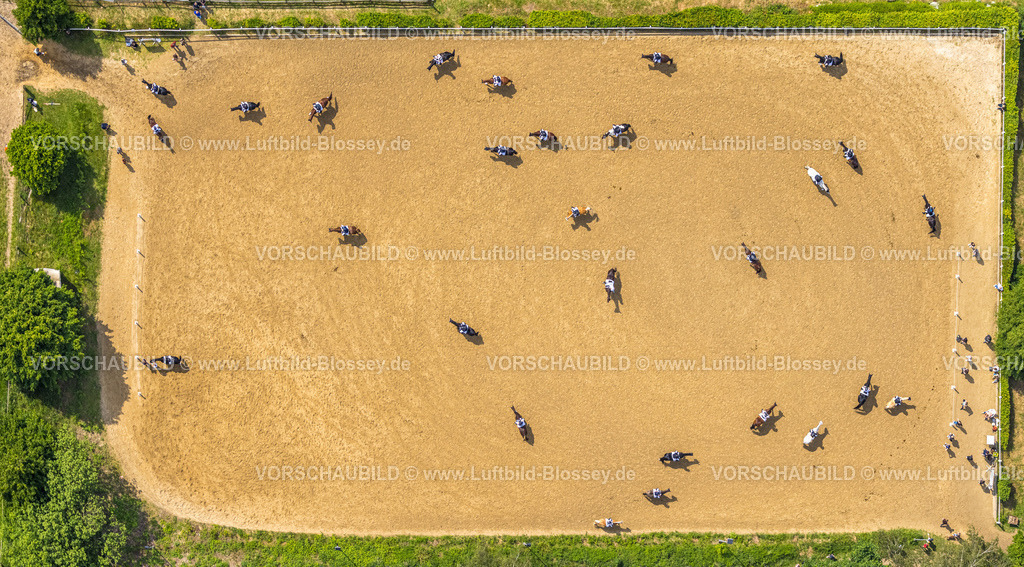 Bochum220503969-2 | Luftbild, Veranstaltung Reitverein St. Hubertus, Börnig, Herne, Ruhrgebiet, Nordrhein-Westfalen, Deutschland