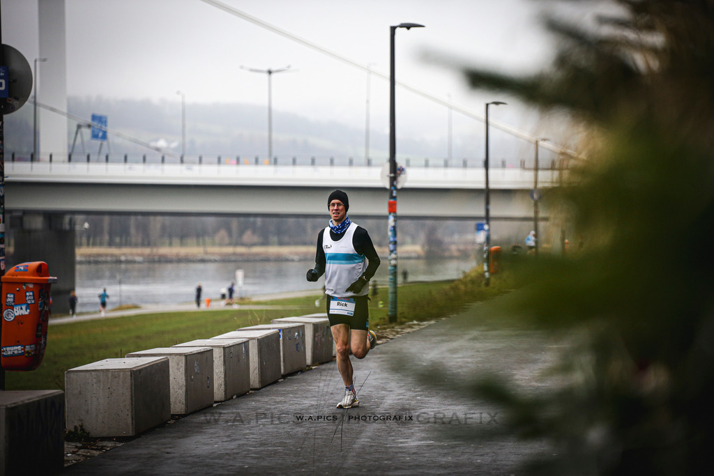 ..... | Linz, AUSTRIA,14. Dezember 25, ALOHA WINTERLAUF DEZEMBER 25 , Image shows: Photo: WAPICS / Andreas Willdoner