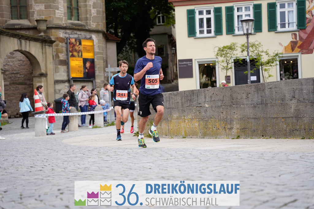 VR Bank Hauptlauf 10km | 3königslauf 2022 VR Bank Hauptlauf - Realisiert mit Pictrs.com